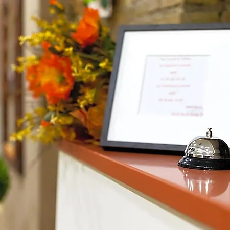 Muro Torto Bed & Breakfast 3*