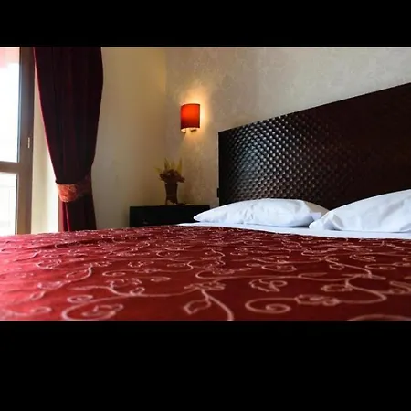 Muro Torto Couette-café 3*