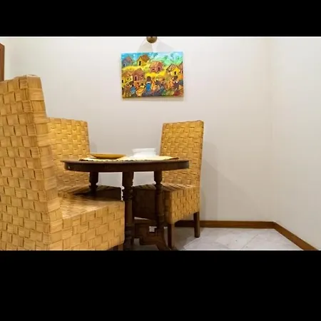 Muro Torto Couette-café 3*